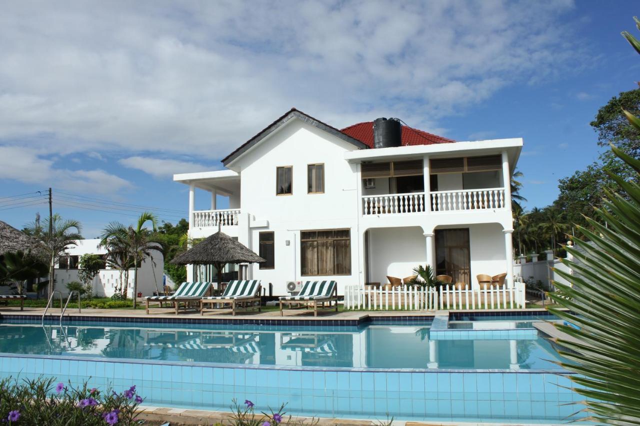 Villa Dahl Beach Resort Dar es Salaam Exterior photo