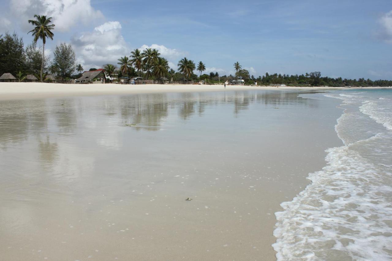 Villa Dahl Beach Resort Dar es Salaam Exterior photo