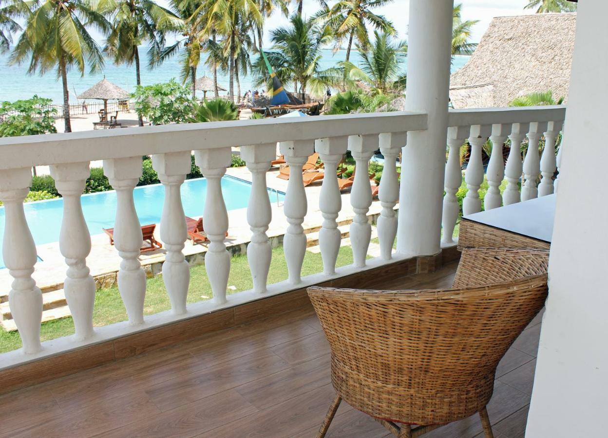 Villa Dahl Beach Resort Dar es Salaam Exterior photo