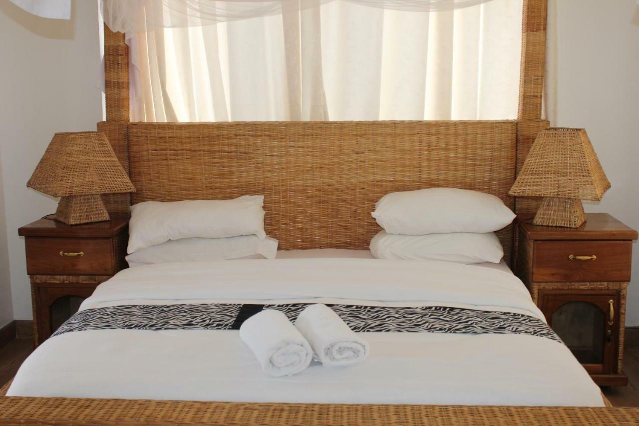 Villa Dahl Beach Resort Dar es Salaam Exterior photo